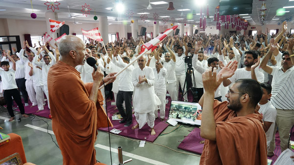 Vastral, Ahamedabad, India | HDH Swamishri Vicharan | 26 Sep, 2024