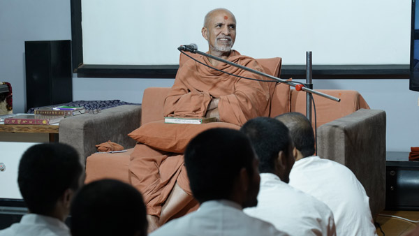 STK, SSP Mukto Divya Labha | Gandhinagar, India | HDH Swamishri Vicharan | 23 Oct, 2024