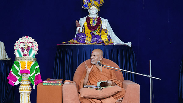 Sankalp Sabha | Swaminarayan Dham, Gandhinagar, India | HDH Swamishri Vicharan | 10 Jan, 2025